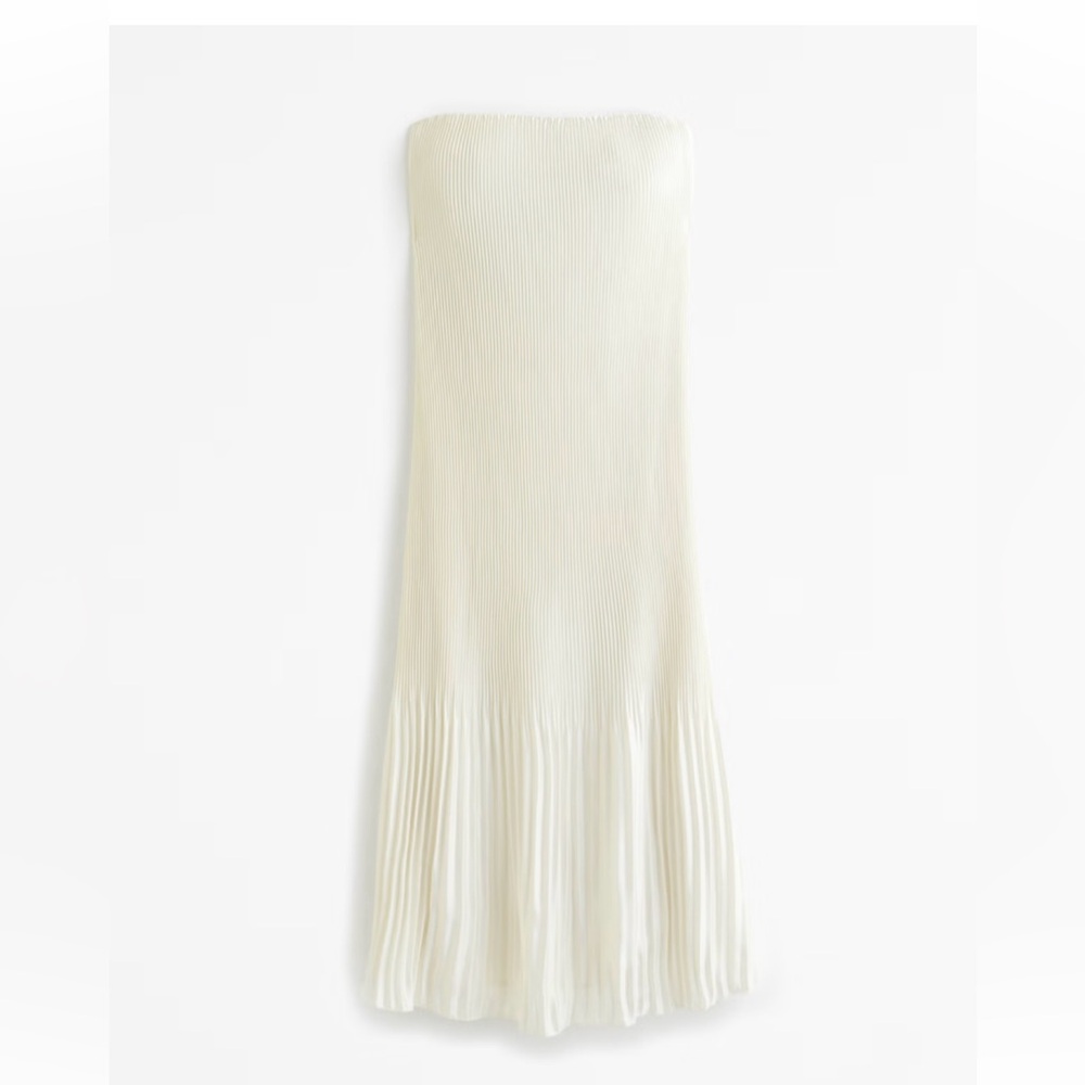 The A&F Giselle Pleat Release Midi Dress